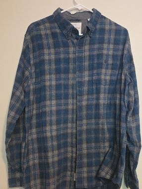 Weatherproof Blue and Gray Plaid Shirt - Casual Collared Button-Up